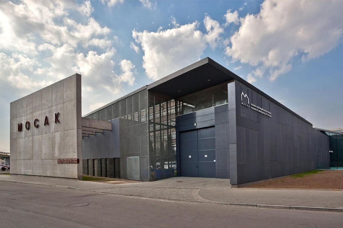 Czy odwołanie dyrektora MOCAK-u rozwiązało problem? "Do trzech razy sztuka"
