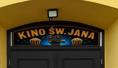 Darmowe Kino Wakacyjne przy parafii św. Jana. W ten piątek Vaiana i Jumanji!