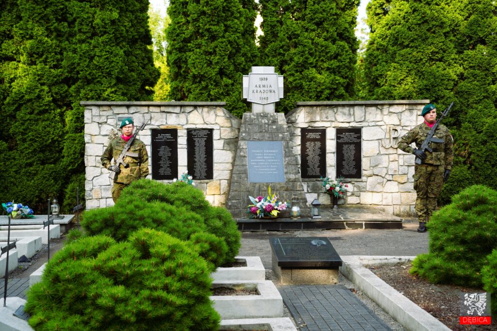 Dębica uczciła 82. rocznicę Powstania Warszawskiego