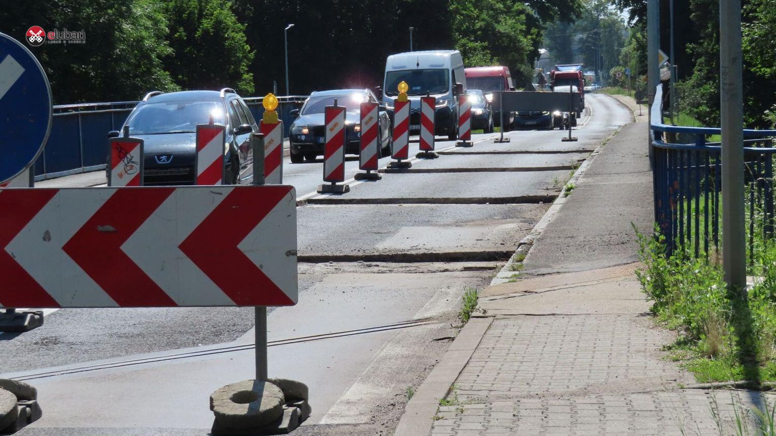 DK30. Rozgrzebany most nad Kwisą. Robotnicy zniknęli, korki zostały