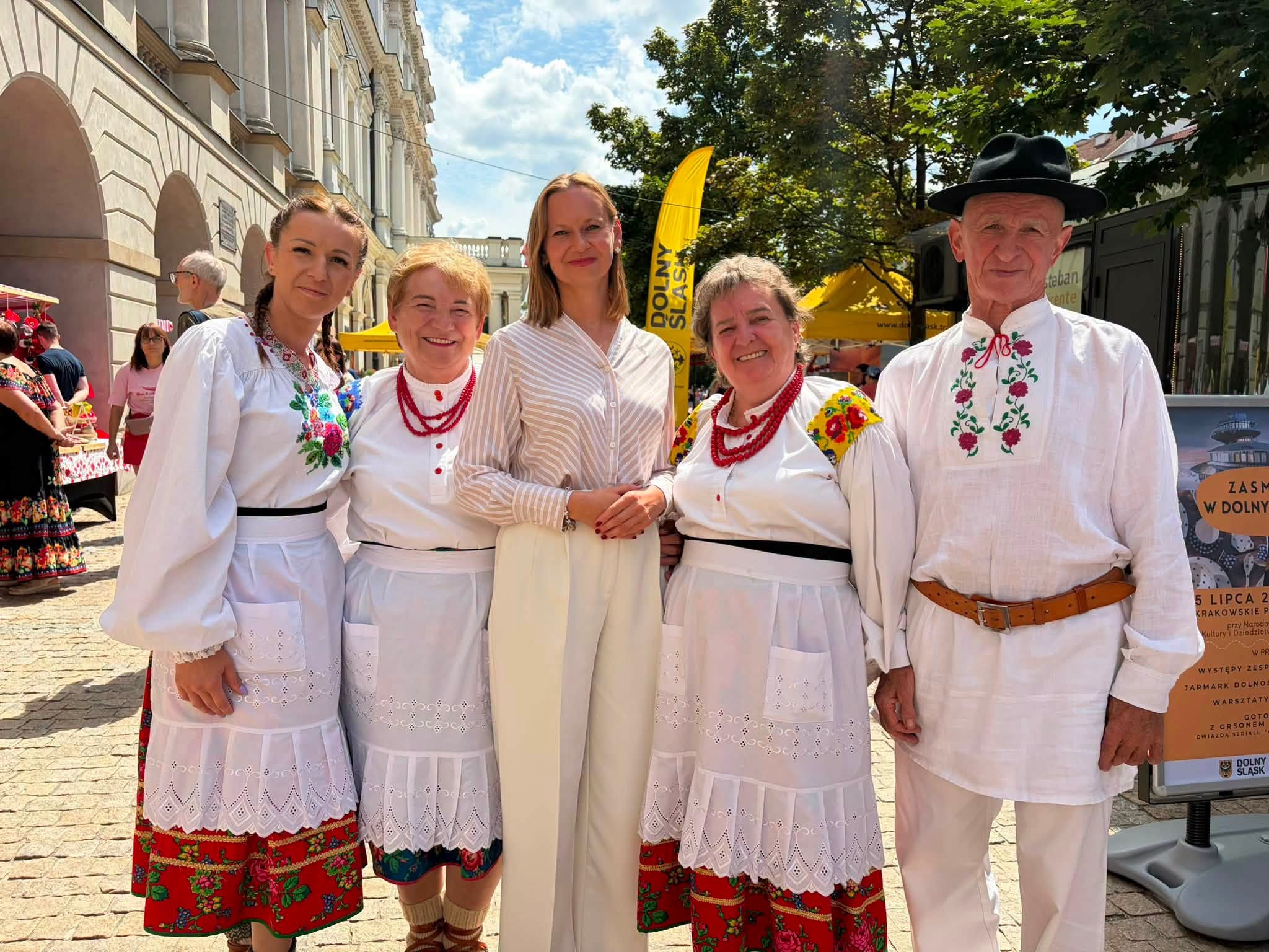 Dolny Śląsk zachwycił stolicę. Dawidenka na Krakowskim Przedmieściu