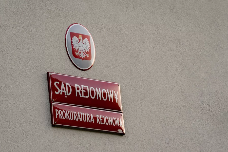 Dramat w gminie Tarnowiec. Syn za kratami za znęcanie się nad matką
