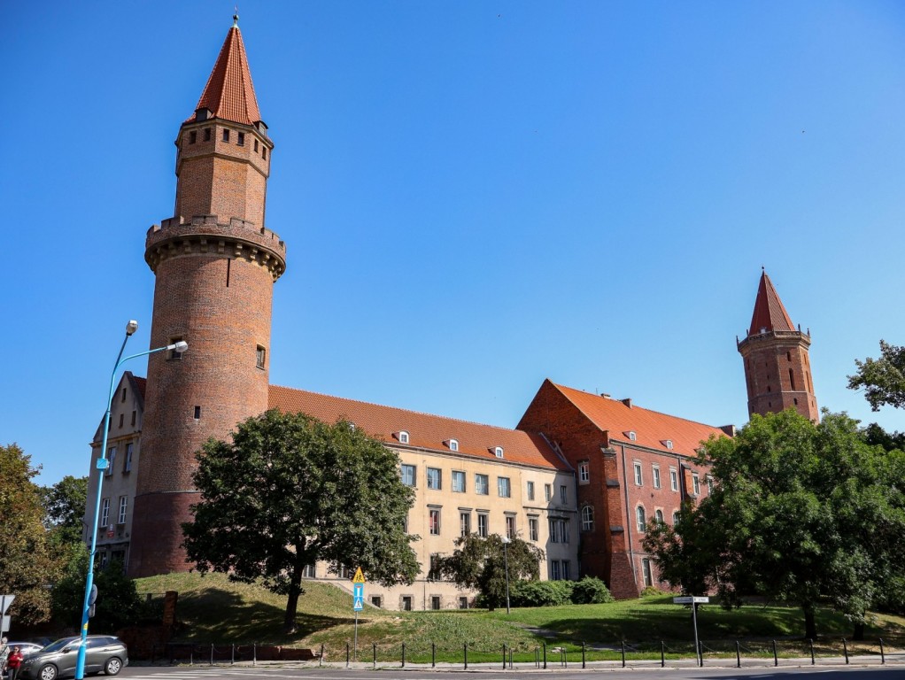Drugi etap badań kamiennych detali na legnickim zamku