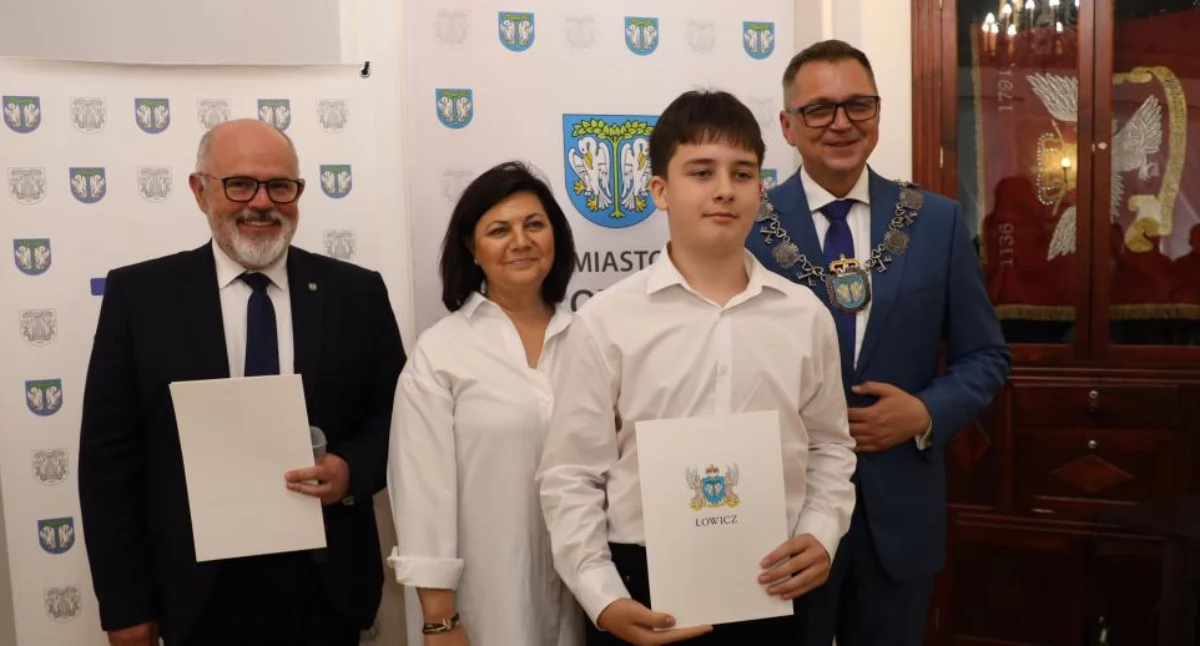 Drugi rok z rzędu ze średnią 6,0. Uczeń ło…