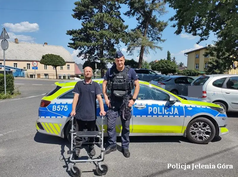 Działania dzielnicowego w Jeleniej Górze – pomoc poprzez rozmowę