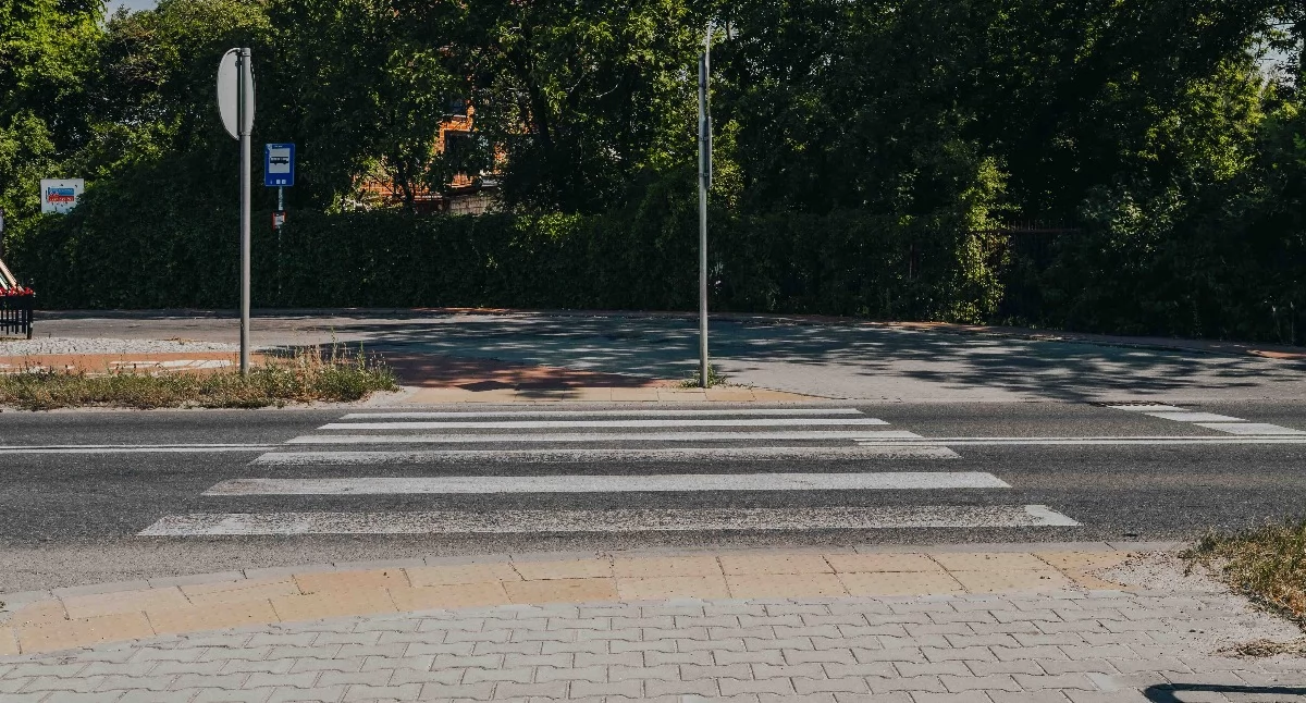 Dzisiaj Nowe oświetlenie przejść dla pieszych w Ce…