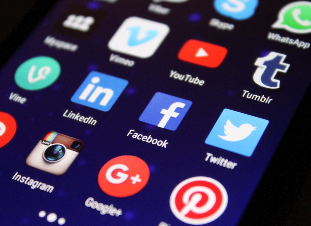 Facebook nie działa. Użytkownicy w Polsce i na świecie zgłaszają awarię