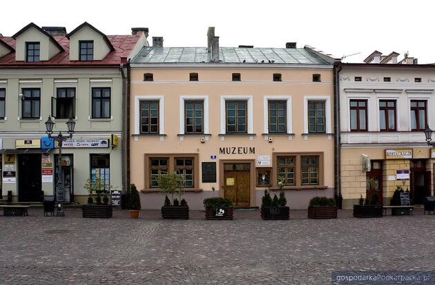 Firma J.Bud odnowi elewację Muzeum Etnograficznego w Rzeszowie