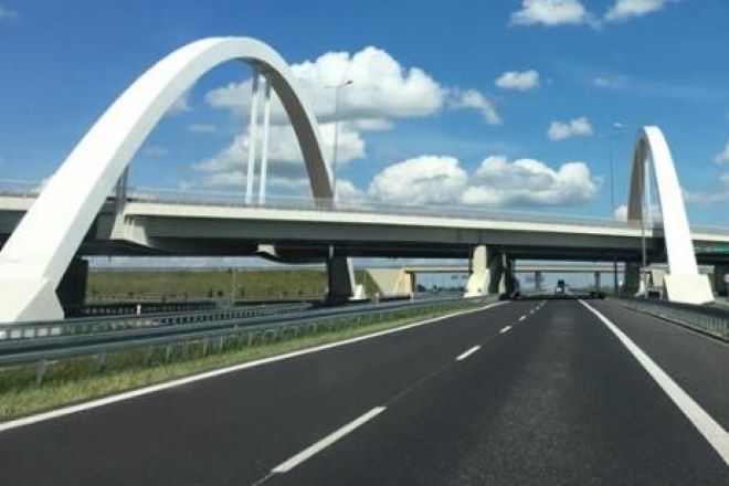 GDDKiA: Ponad 400 km nowych dróg