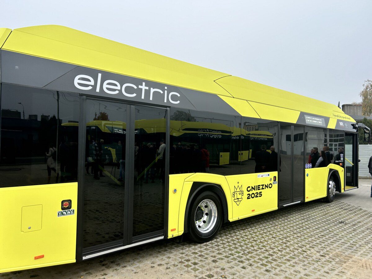 Głos Bogdana Ferenca w gnieźnieńskich autobusach. Zapowiedzi przystanków już działają