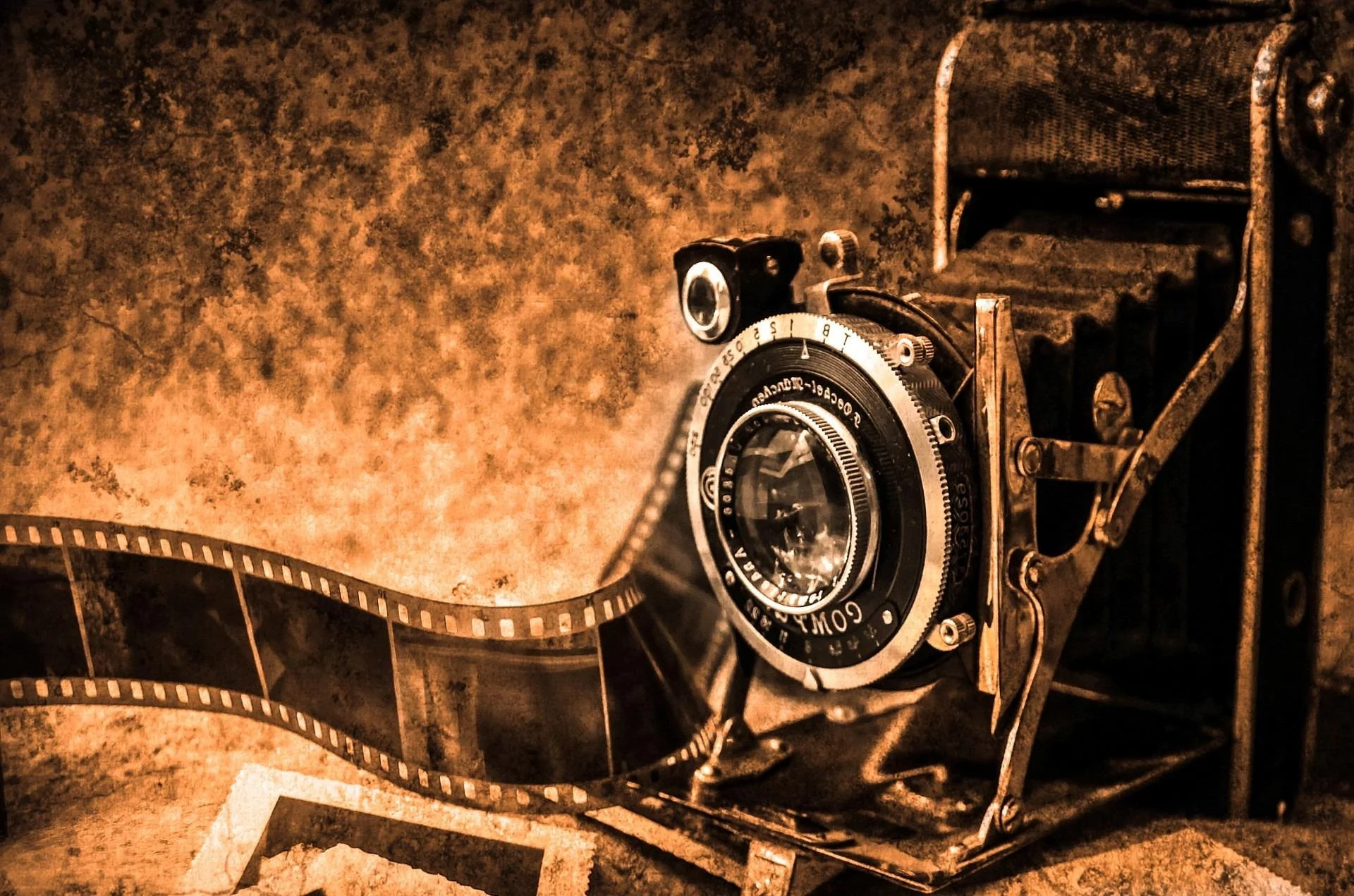 Głowno. Masz duszę filmowca? Możesz zgłosić film do konkursu „Kamera! Akcja! Stop uzależnieniom!”