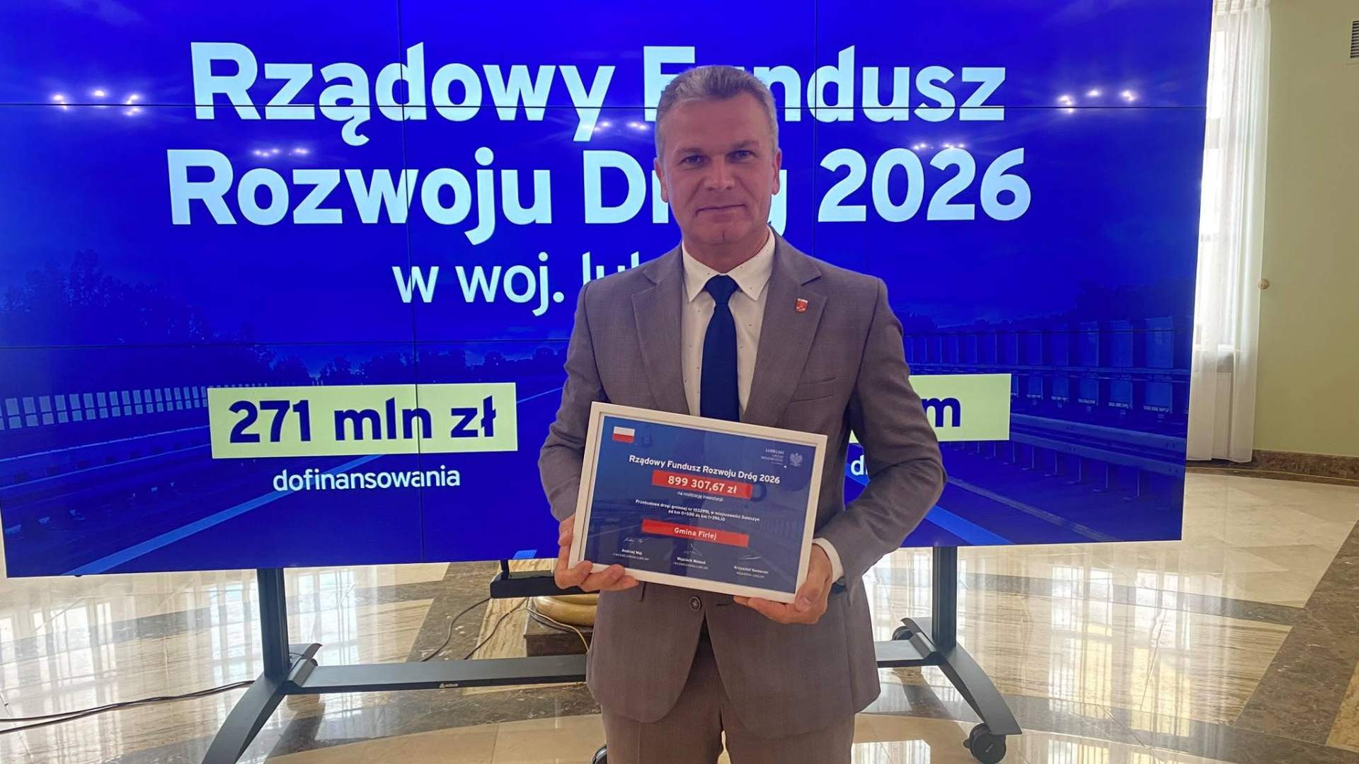 Gmina Firlej z rządowym dofinansowaniem na drogę