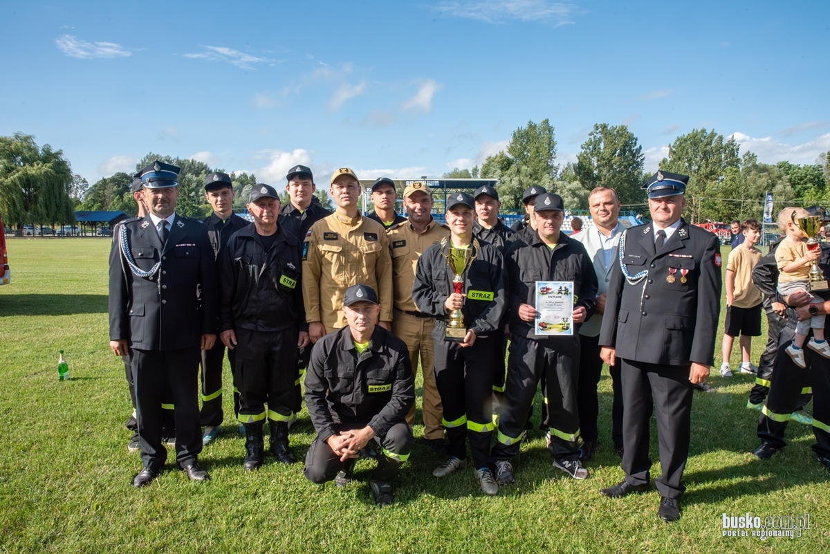Gminne Zawody Sportowo-Pożarnicze w Pacanowie. OSP Biechów najlepsza (foto)