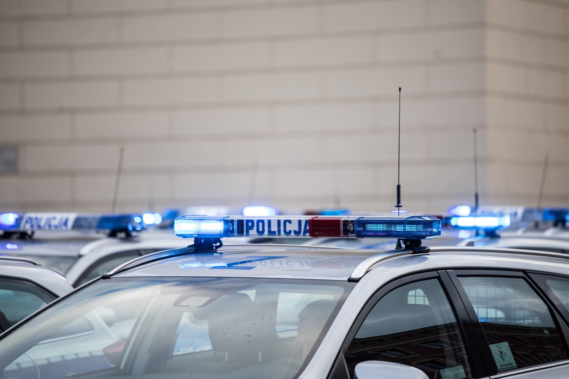 Gnieźnianin stracił ponad 127 tysięcy złotych. Uwierzył fałszywym doradcom