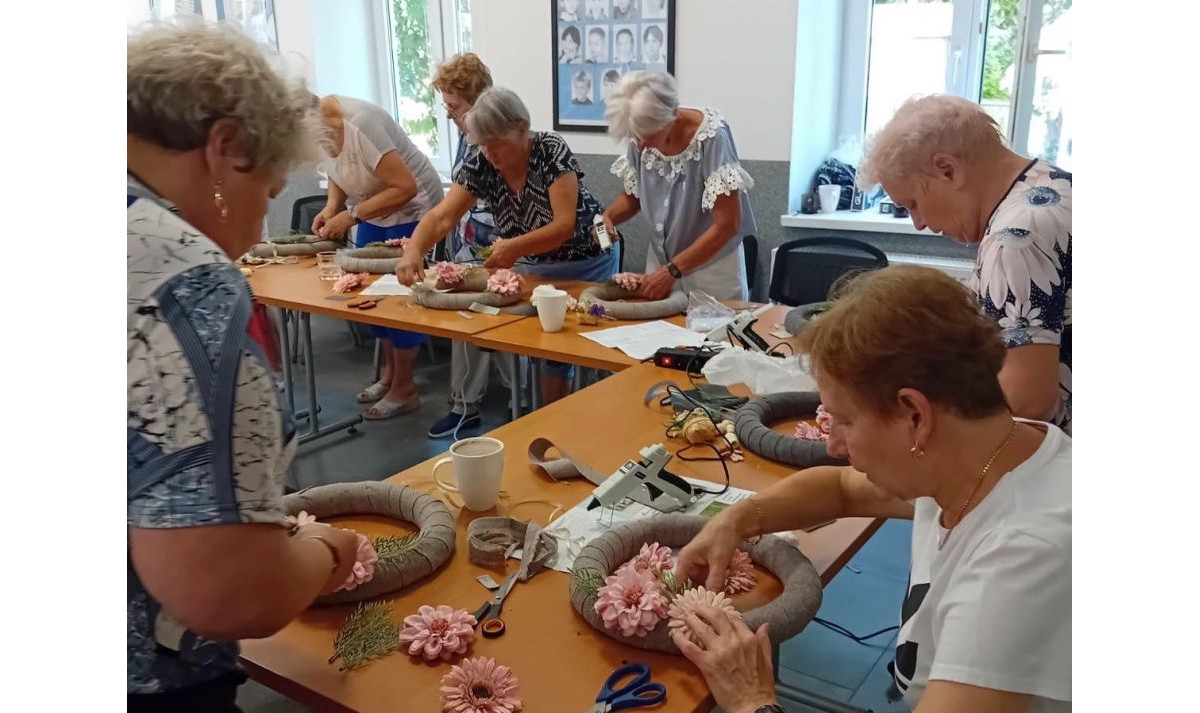 Goleszów: Kreatywne warsztaty florystyczne dla seniorów