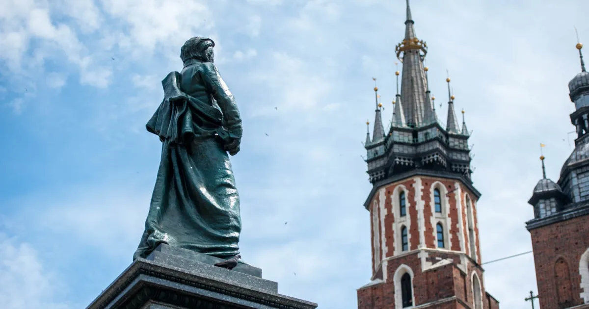 Hałas i tańce do pierwszej w nocy. Miasto rozkłada ręce