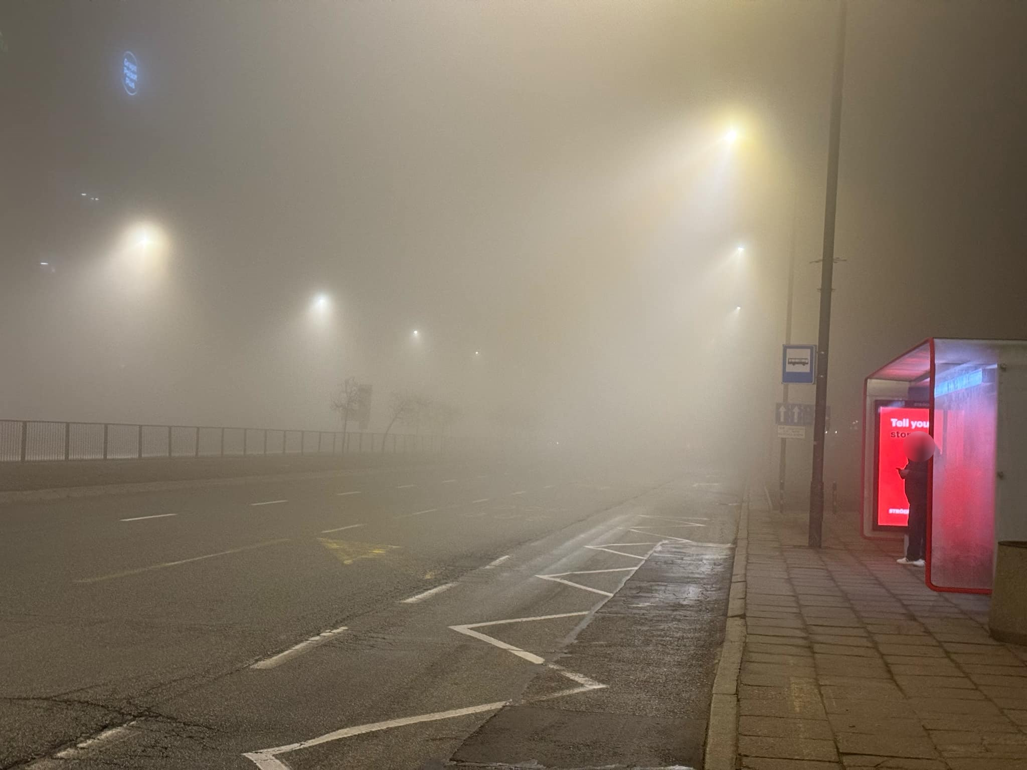 Mgła nad Grochowem. Fot. Warszawa w Pigułce.