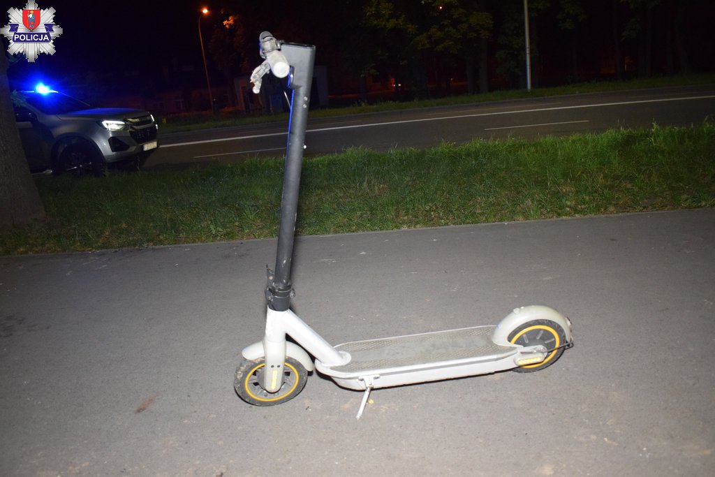 Hulajnogi elektryczne pod lupą policji w Zamościu. Alkohol, brak kasku i jazda z pasażerem