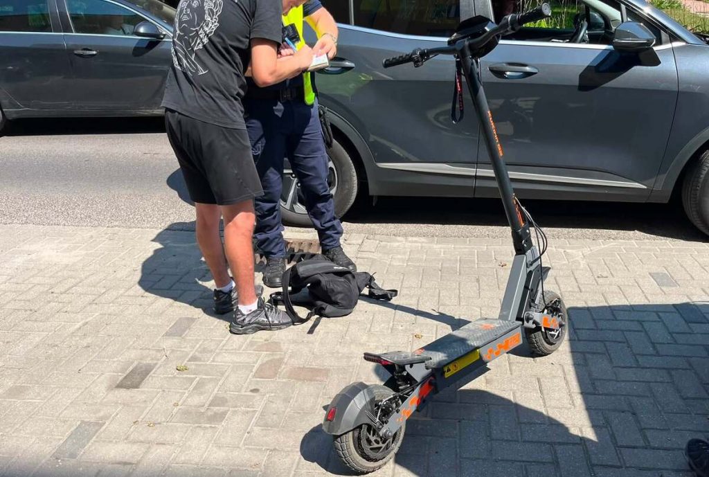 Hulajnogi pod lupą policji. 111 wykroczeń i coraz więcej zdarzeń w powiecie świdnickim