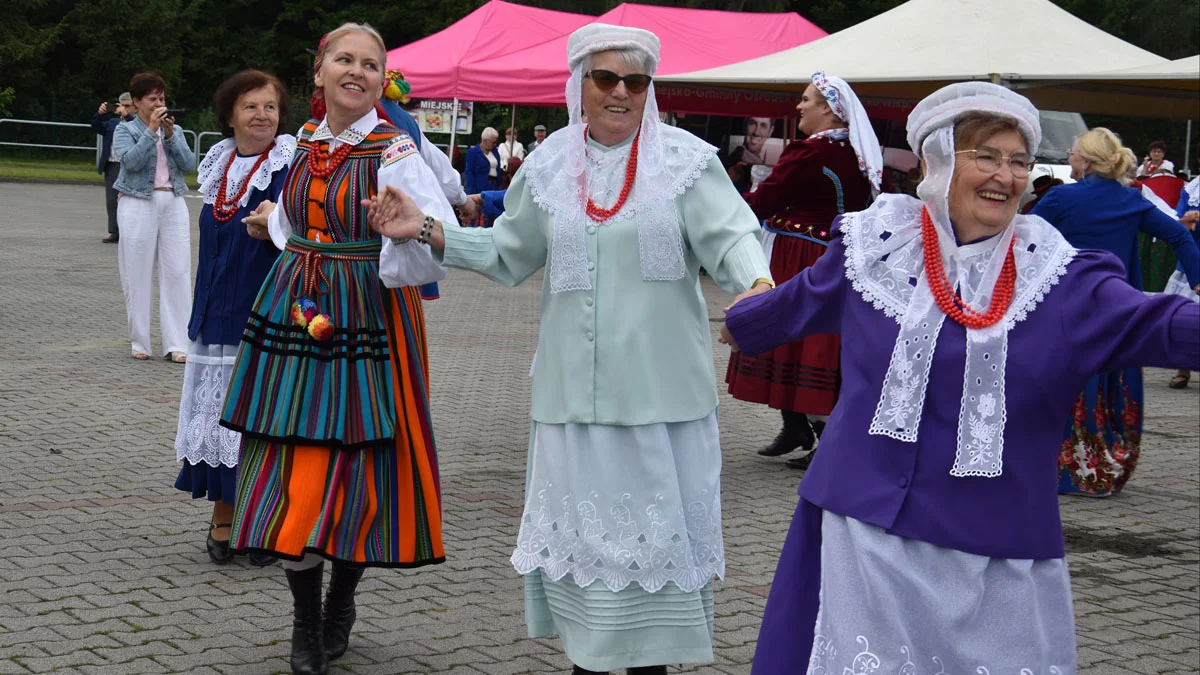 I po Przeglądzie Zespołów Ludowych Wielkopolski. Artystów puszczano z torbami. Dyrektor tego nie ukrywał