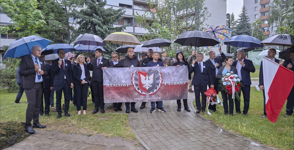II Wielki Marsz Pamięci ku Czci Ofiar Rzezi Wołyńskiej przeszedł ulicami Stalowej Woli