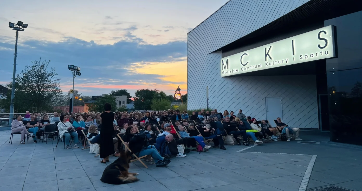 Jaworzno: Bezpłatny rajd z nietoperzami, kino plenerowe i ognisko 27 lipca