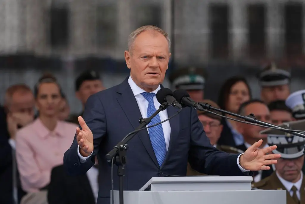 Premier Donald Tusk podczas centralnych obchodów Święta Policji