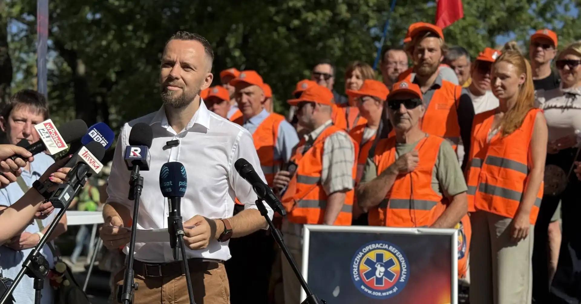 Już 15 tys. podpisów. Trwa zbiórka pod referendum o odwołanie prezydenta Warszawy