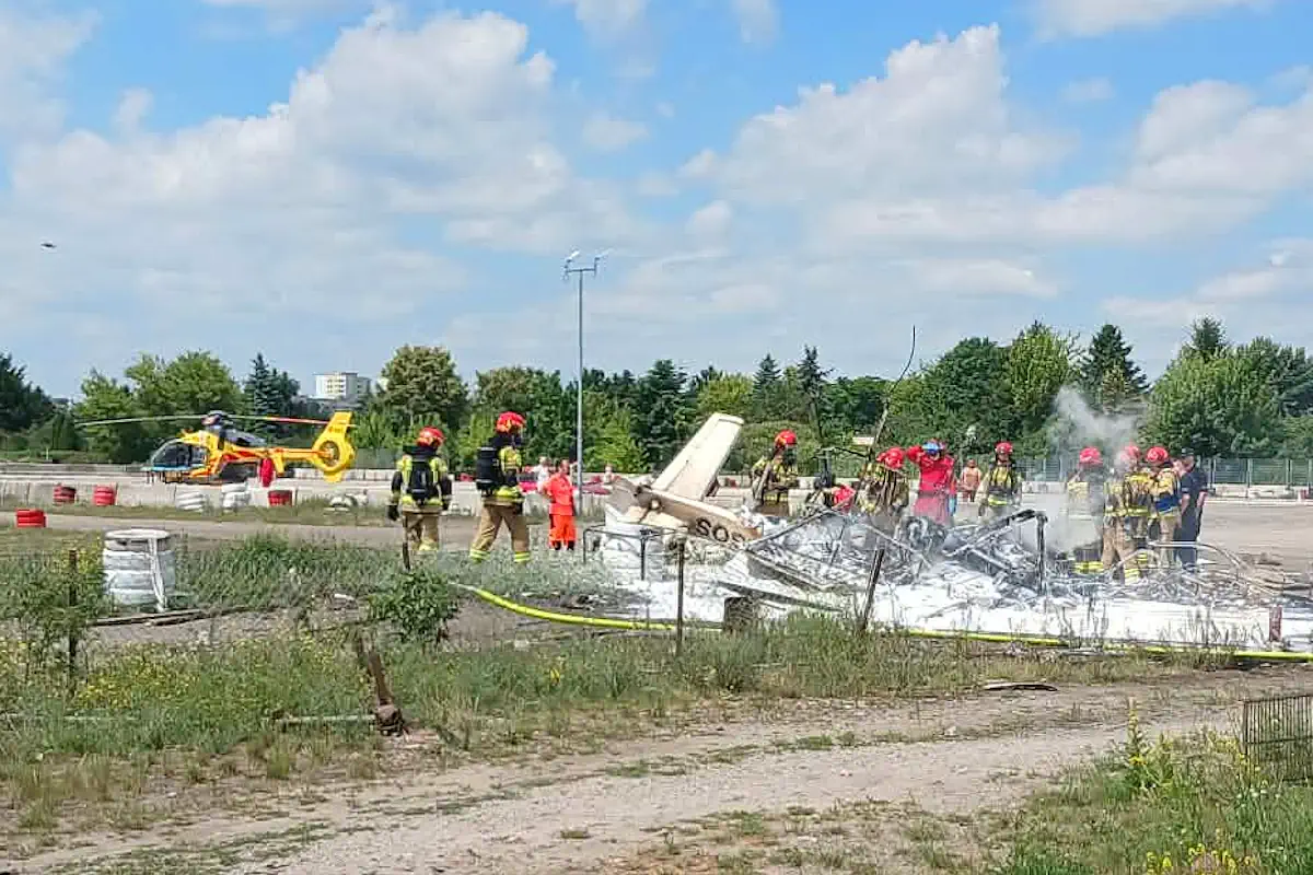 Katastrofa samolotu na Bemowie. | Fot. Warszawa w Pigułce.