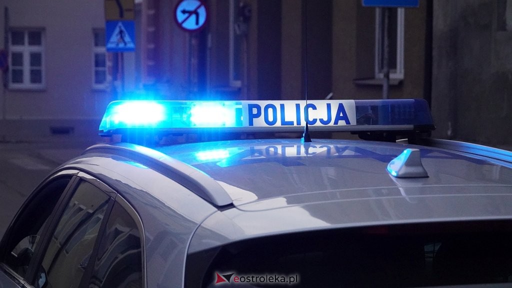 Kolizja w Tyszkach-Nadborach. Gruzin rozbił BMW na barierach