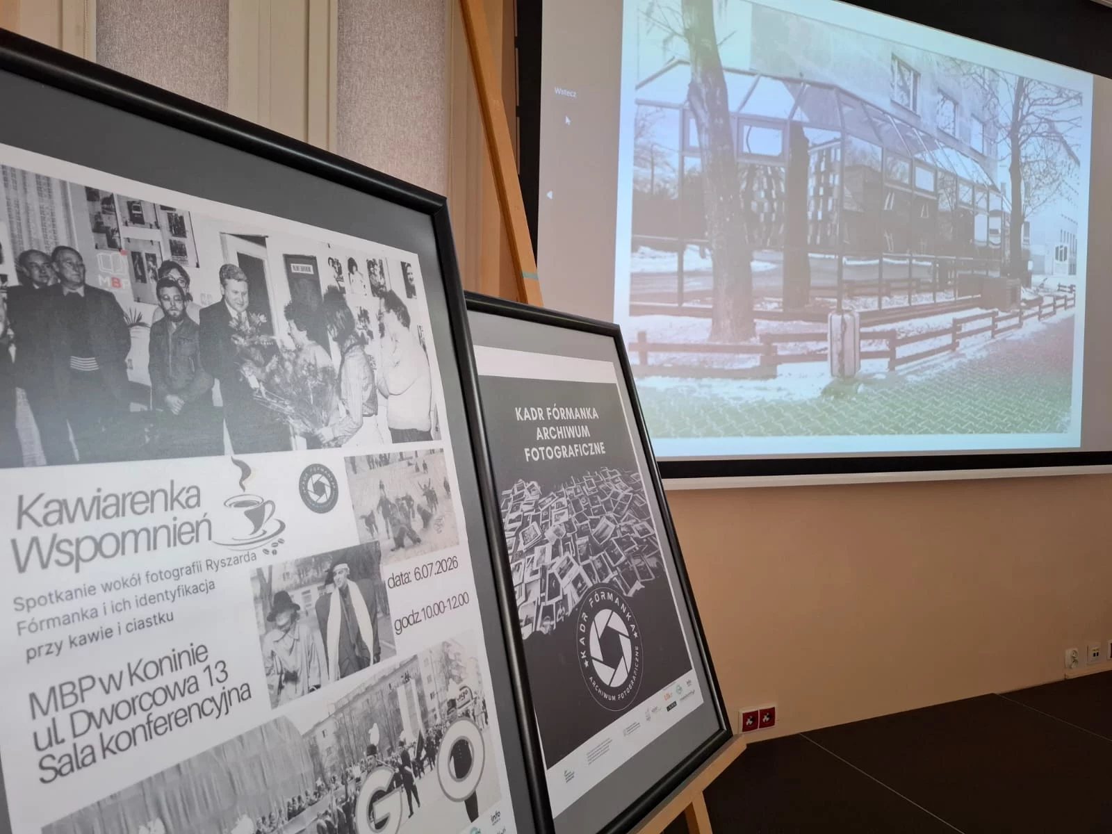 Konin zapisany w starych kadrach. „Kawiarenka wspomnień” ożywiła fotografie Ryszarda Fórmanka