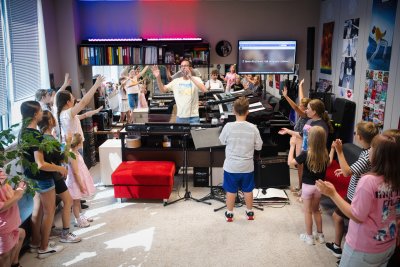 Kreatywne wakacje z Gminnym Ośrodkiem Kultury w Rzgowie