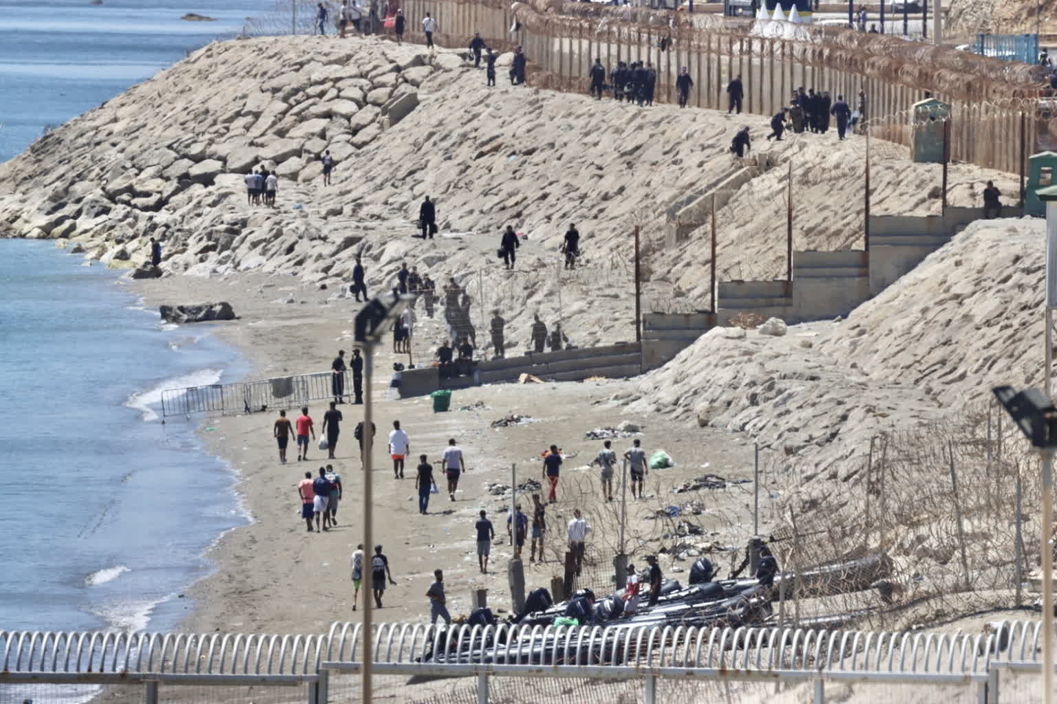 Kryzys migracyjny w Ceucie – większość przybyszów wróciła do Maroka