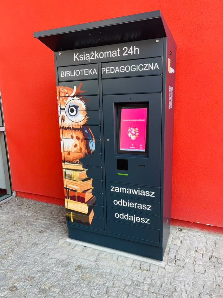 Książki dostępne 24/7! Ruszył nowoczesny książkomat