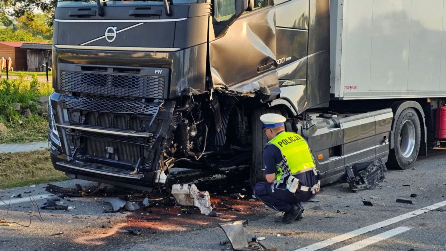 Latem ginie na drogach najwięcej osób. Słońce usypia czujność kierowców