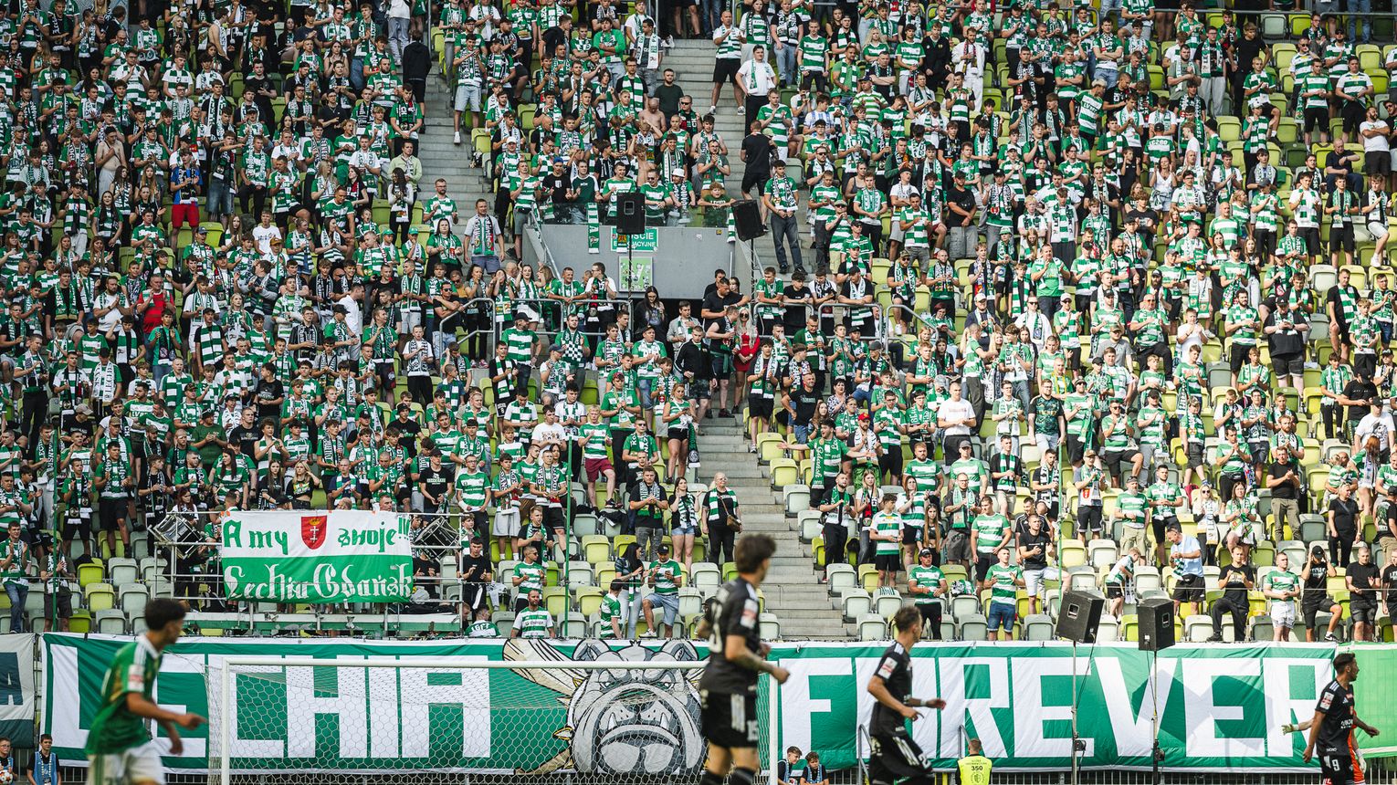 Lechia nie miała szans przejść Warty. Kolejna wysoka porażka przed własną publicznością