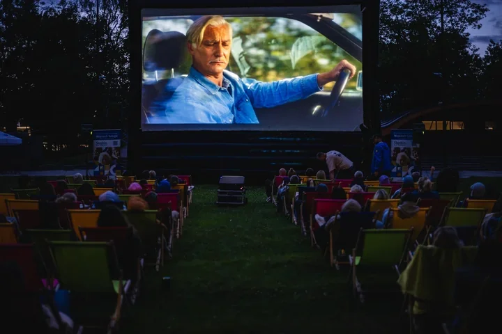 Letnie kino wystartowało w Parku Kachla i od razu przyciągnęło publiczność