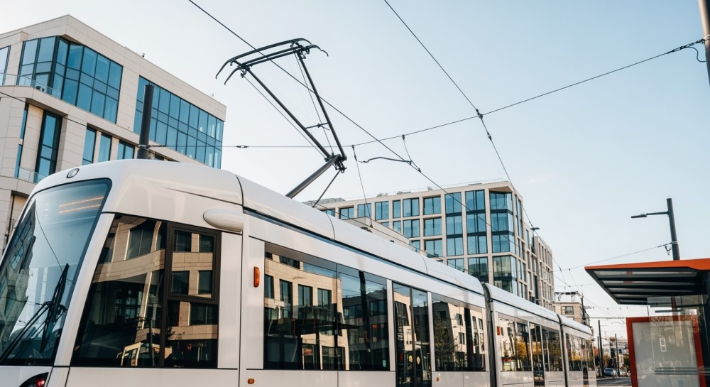 Ludwik Czachowski: Hokejowa Ikona Torunia i Tramwajowy Patron