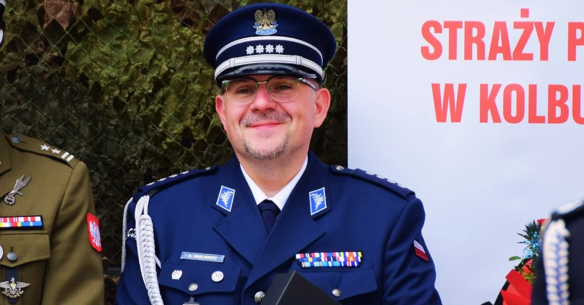 Majątek komendanta policji w Kolbuszowej. Ile zarobił Adam Mielnicki?