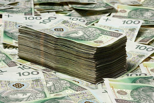 Majątek przeciętnego Polaka wynosi ok. 400 tys. zł. Szybciej bogacą się tylko Chińczycy