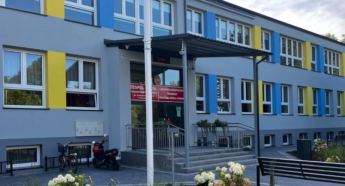Maturalny problem jednego liceum: tylko dwóch uczniów zdało. „Mogą podjąć pracę, odbyć staż, skorzystać z kursów zawodowych" 2