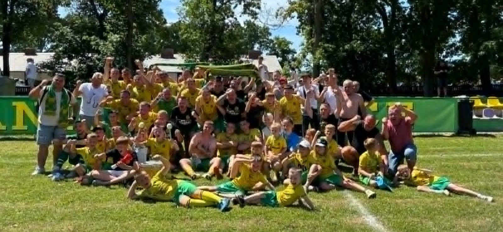 Mechanik Warnice wraca do klasy okręgowej! Historyczny awans po 10 latach