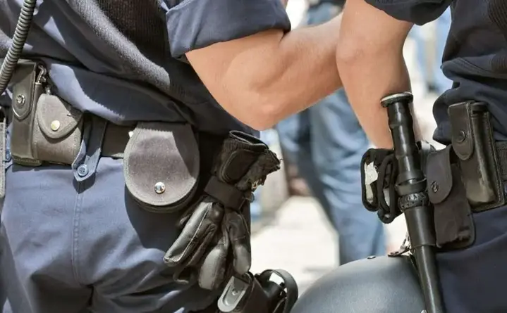 Miała działać z policją pod przykrywką. Straciła ponad 200 tys. zł