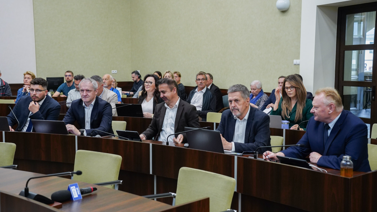 MIASTO Oficjalnie: Opozycja zbojkotuje piątkową sesję