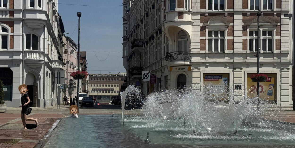Mieszkańcy w dalszym ciagu kąpią się w bytomskich fontannach