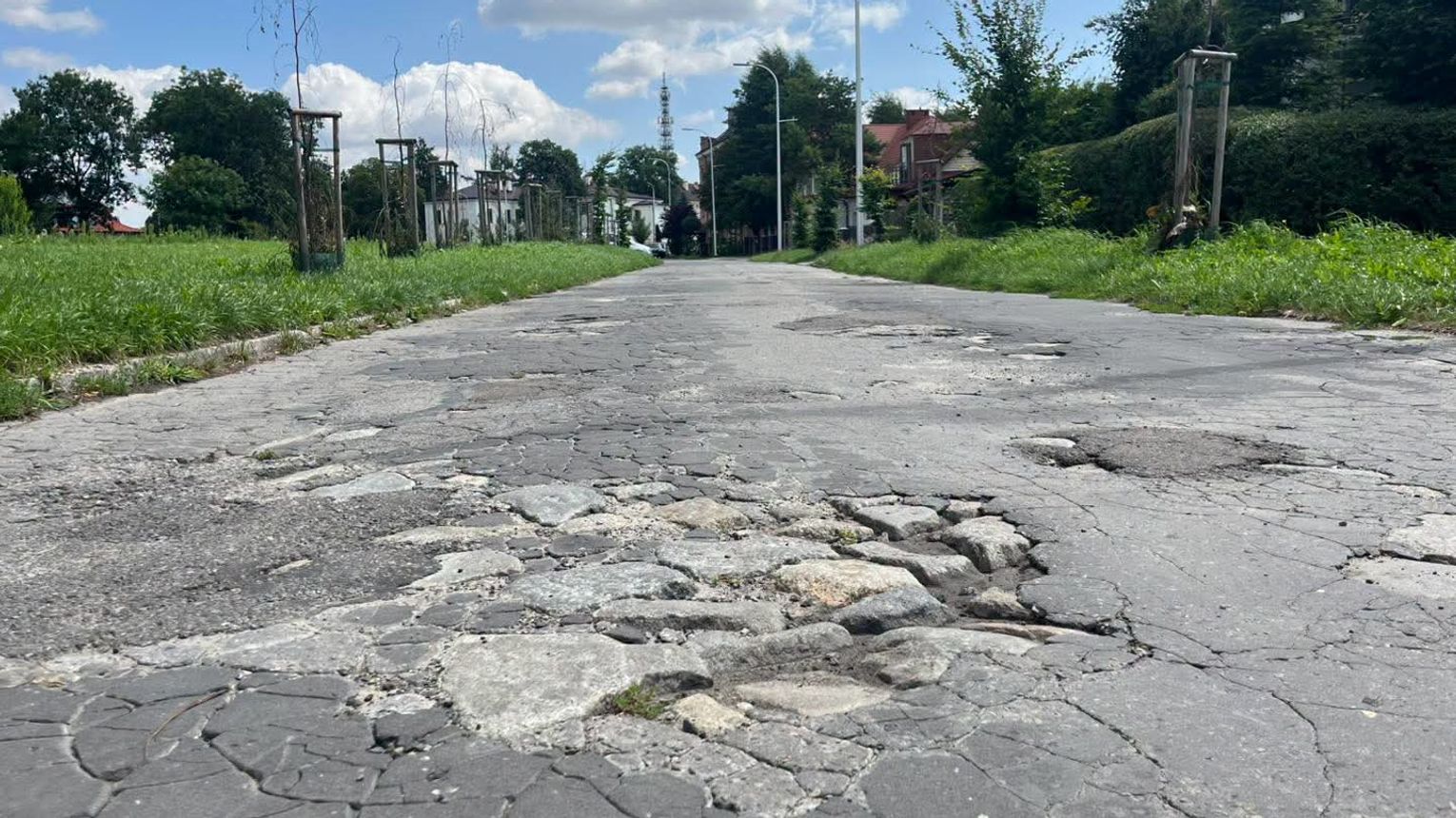 Mieszkańcy zagłosowali, drogowcy zaoszczędzili. Ruszają remonty ulic w Zamościu