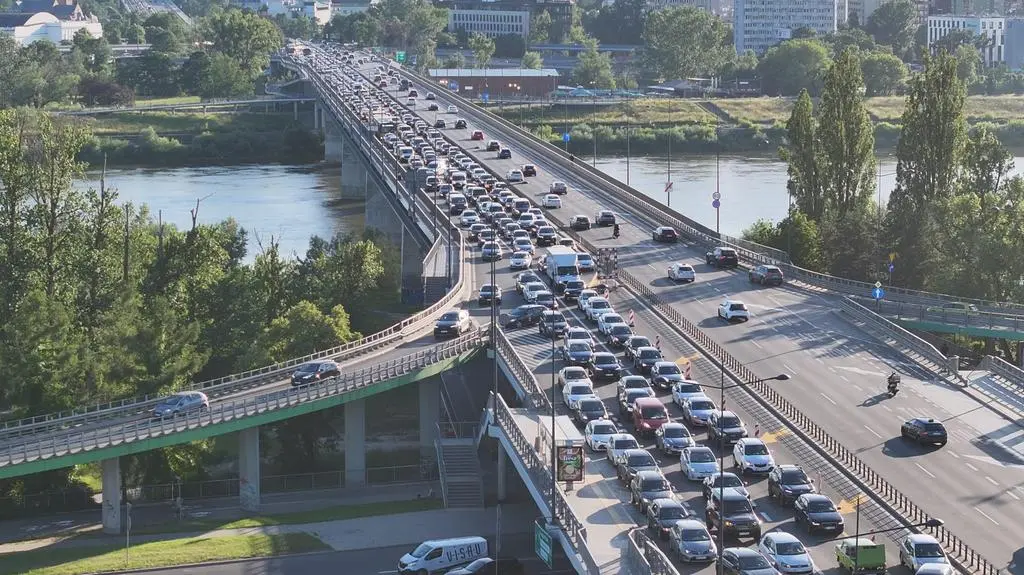 Pożar autobusu w Alei Stanów Zjednoczonych