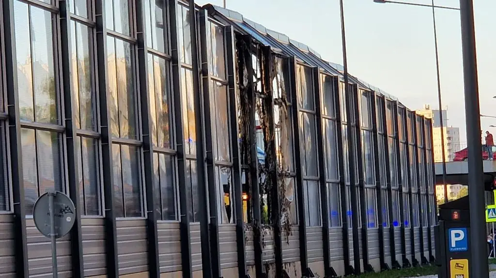 Uszkodzone ekrany dźwiękochłonne