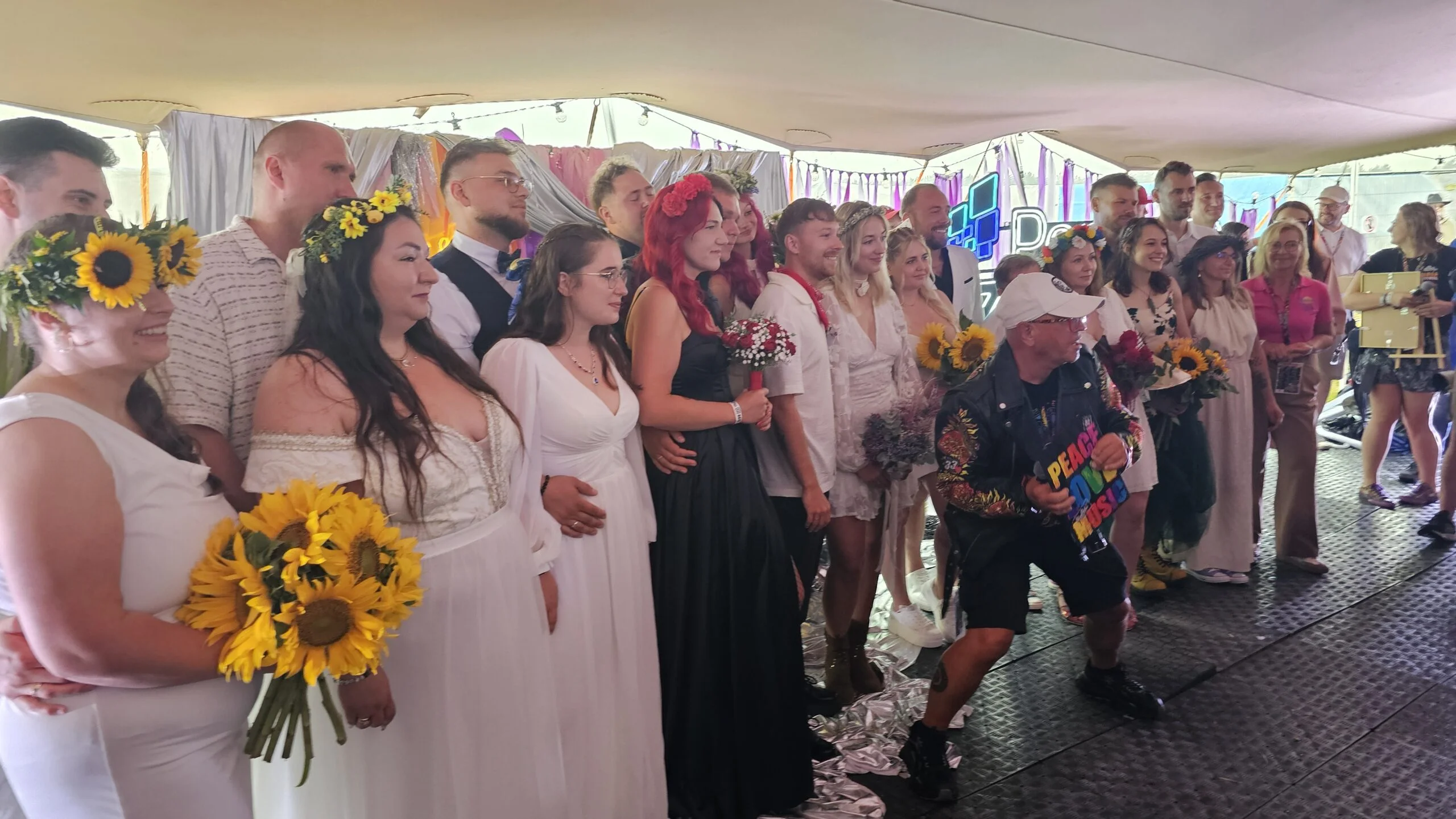 Miłość powiedziała „tak” na Pol’and’Rock Festival. Dziesięć par zawarło...