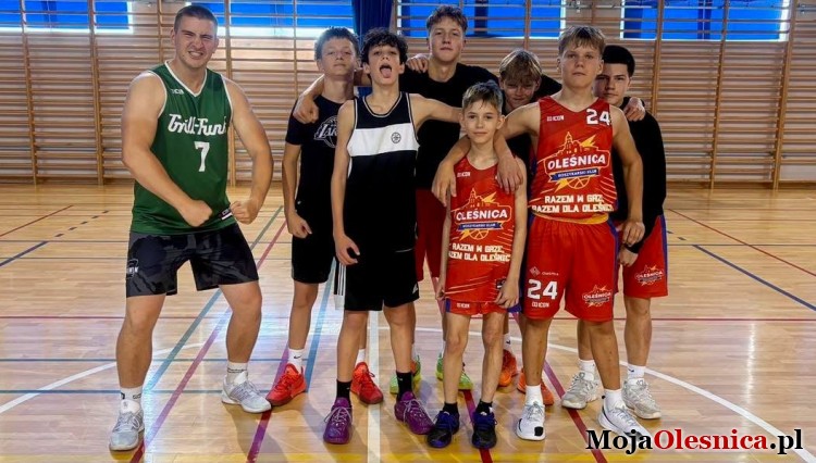 Młodzi zawodnicy KK Oleśnica triumfują w turnieju All Stars